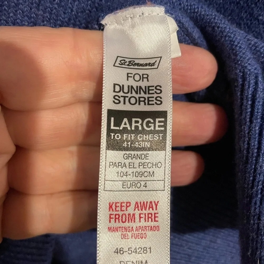 Dunnes Men's Crewneck Sweater in Deep Blue